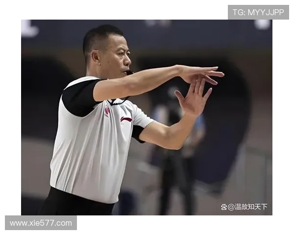 详解篮球规则中投篮动作判定依据及裁判吹罚的具体标准